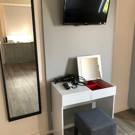 Droushia Heights Lejlighedshotel 2*